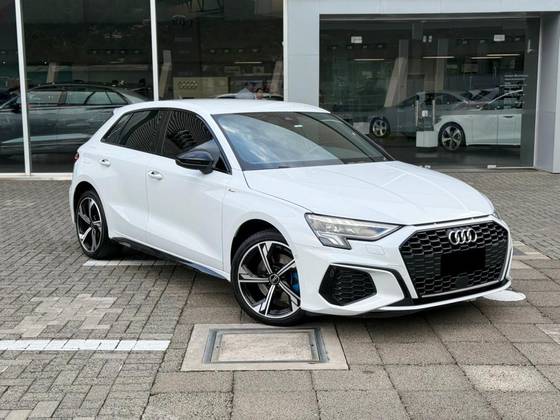 AUDI A3 2.0 40 TFSI MHEV SPORTBACK S LINE S-TRONIC AUDI A3 2.0 40 TFSI MHEV SPORTBACK S LINE S-TRONIC